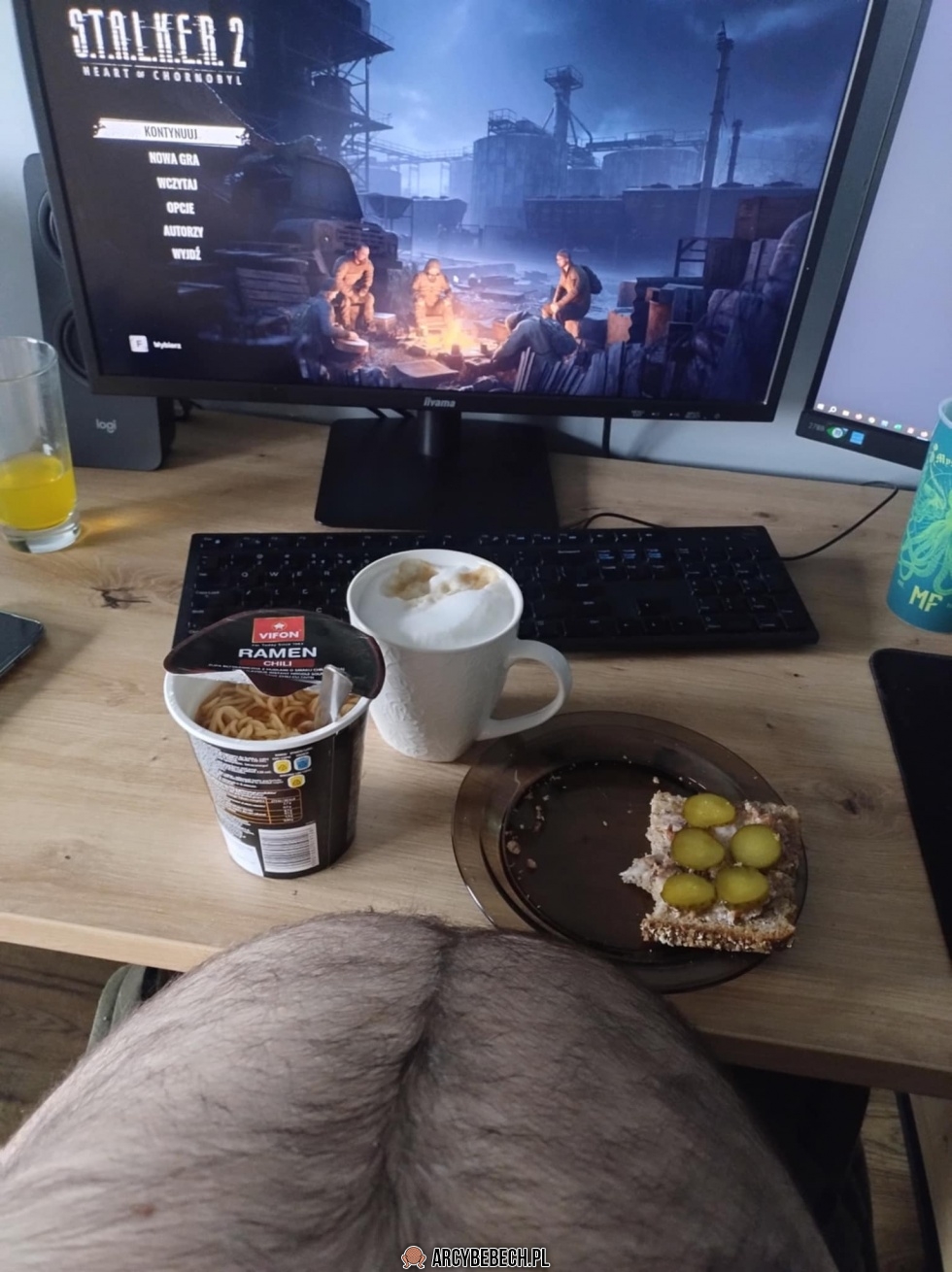 Nic się u mnie ostatnio nie dzieje to wrzucam śniadanie do oceny