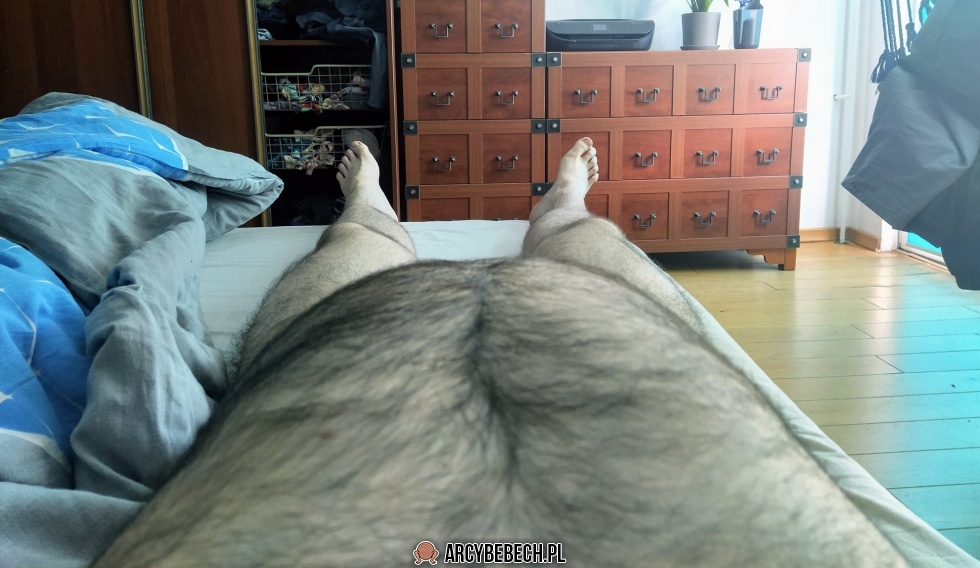 Piszę do kobity 3/10 na Tinderze